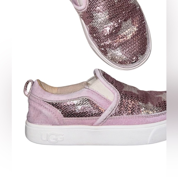 UGG Caplan sequin STAR Suede SLIP ON sneakers GIRL’s shoes  size 1 - Picture 4 of 16
